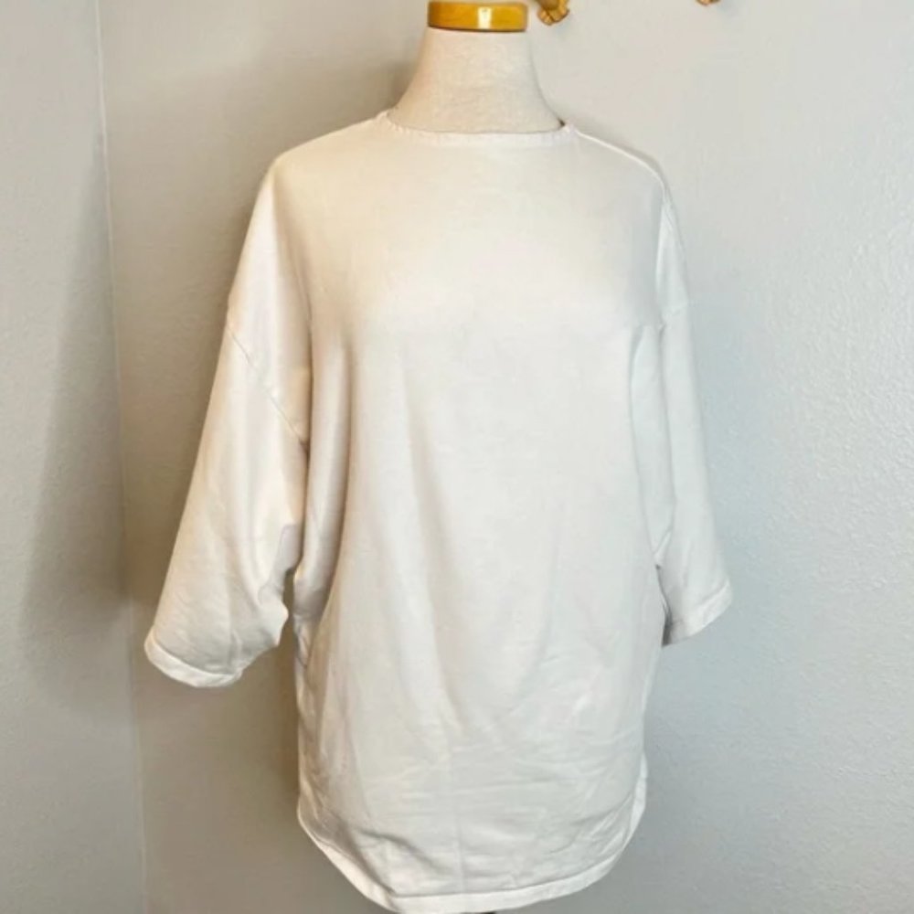 James Street Co Short Sleeve Backwards Tee in White
